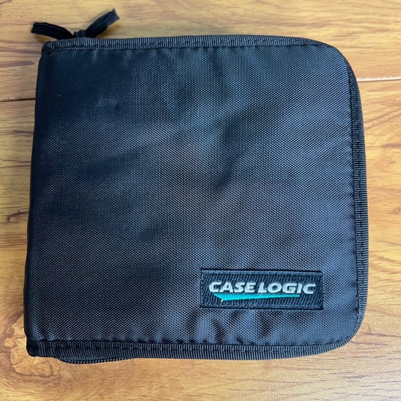 Case Logic Other - Case Logic CD DVD Binder Black Nylon 24 Disc Capacity Portable Wallet Case